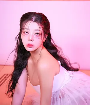 유니 사진집 「Gumiho」 Set.02