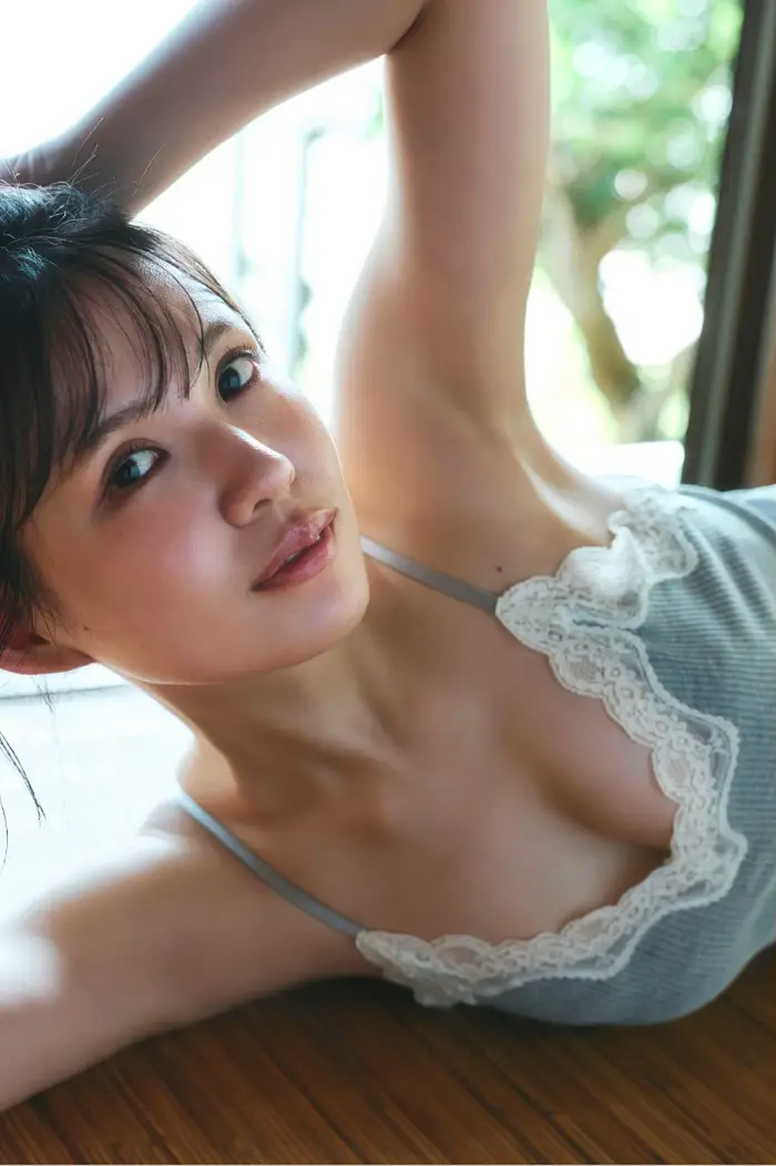 오카모토 아야카 사진집 「처음으로 물들이는 여름 」 Set.02