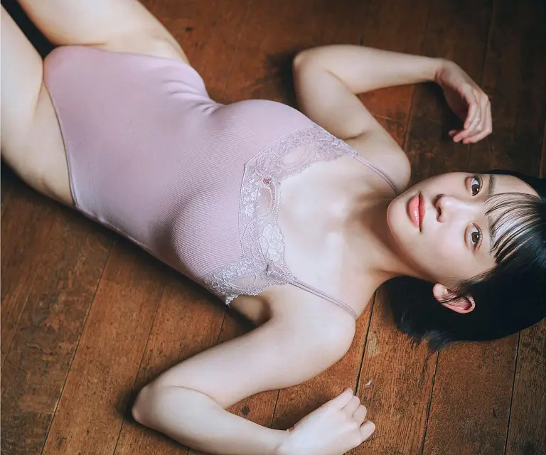 이로하 주간 플레이보이 2025년 50호