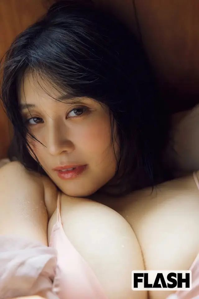 타카하시 린 FLASH 2025년 16호