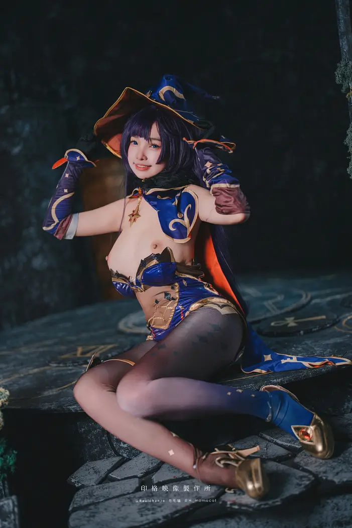 모모 누드 사진집 모나 (1)