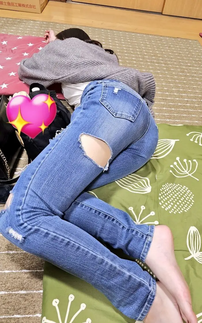 여사친 자취방 가면 보는 모습