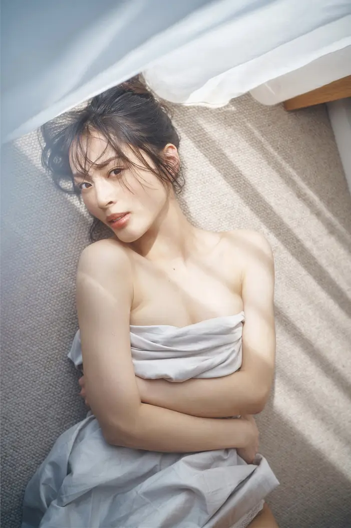 미사키 진부 (神部美咲), FLASH 디지털 사진집 『여기서만 하는 이야기 vol.2』 Set.02