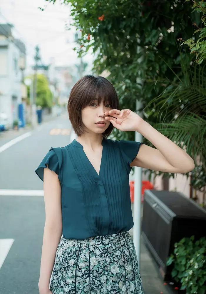 츠구 마나카 (真中つぐ), 사진집 《연애 정서》, Wunder 출판사 Set.02