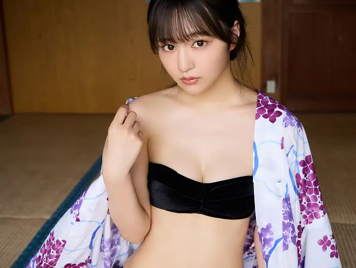 기모노 벗겨보니 깜놀