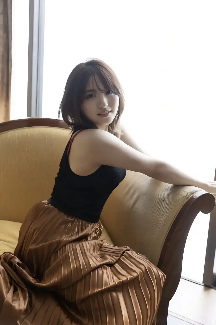 Nana Owada 오와다 나나, FRIDAY 디지털 사진집 [스위트룸에서 단둘이] Set.01