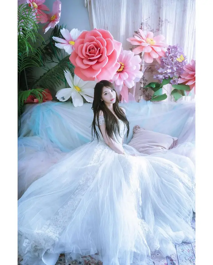 직업이 전직사진작가였던 모델