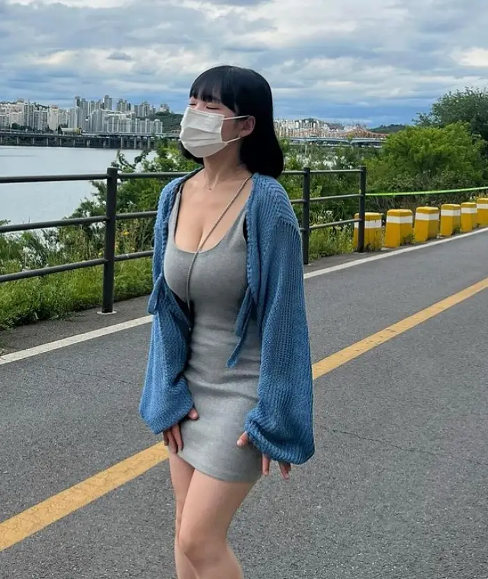 진짜라는 H컵의 어마어마한 사이즈