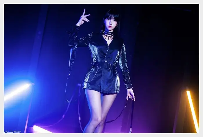 이아린 웹화보 가람과달 블루케이크 - 크리에이터 이아린