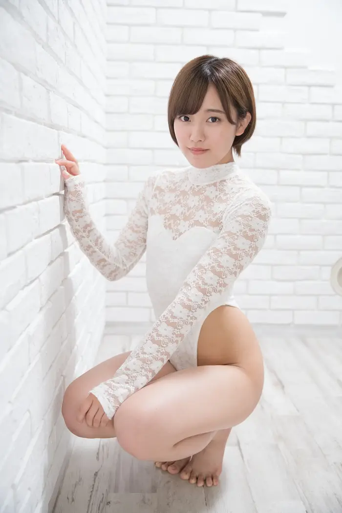 안주 코즈키 (Anjyu Kouzuki)