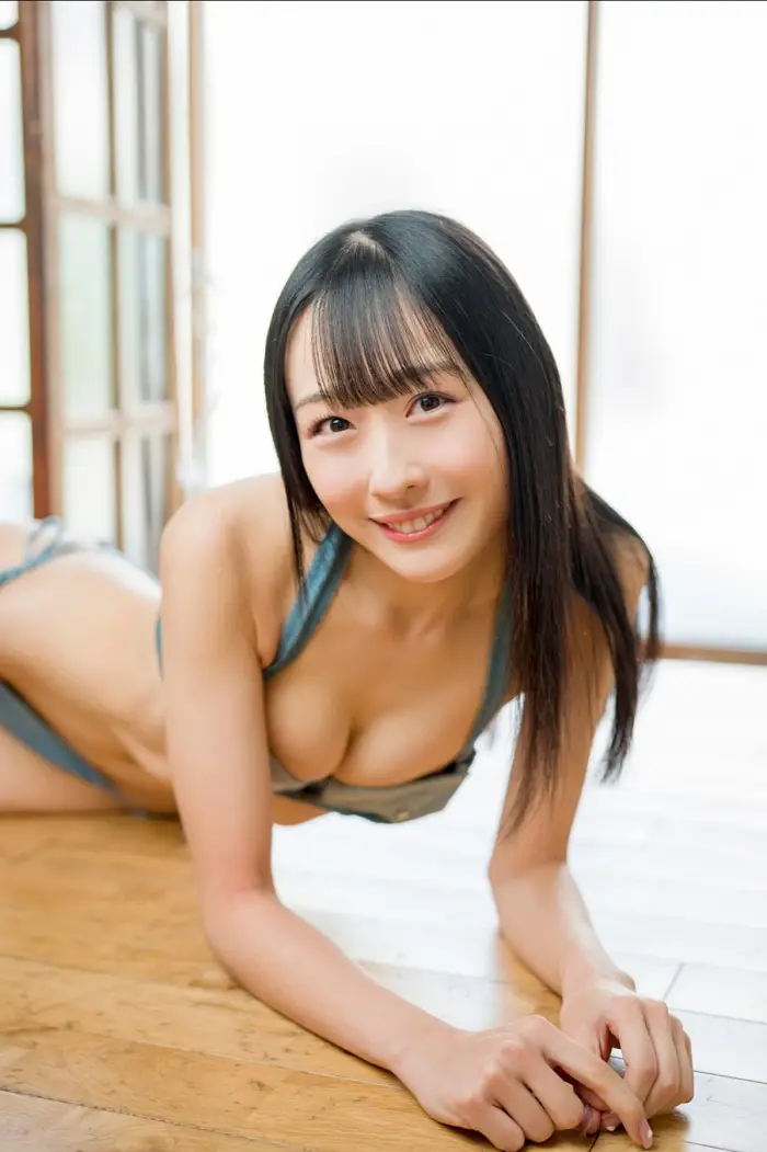 야기 히나타 FLASH 사진집 「아이돌 대항해시대 분홍색 프린세스」 Set.01