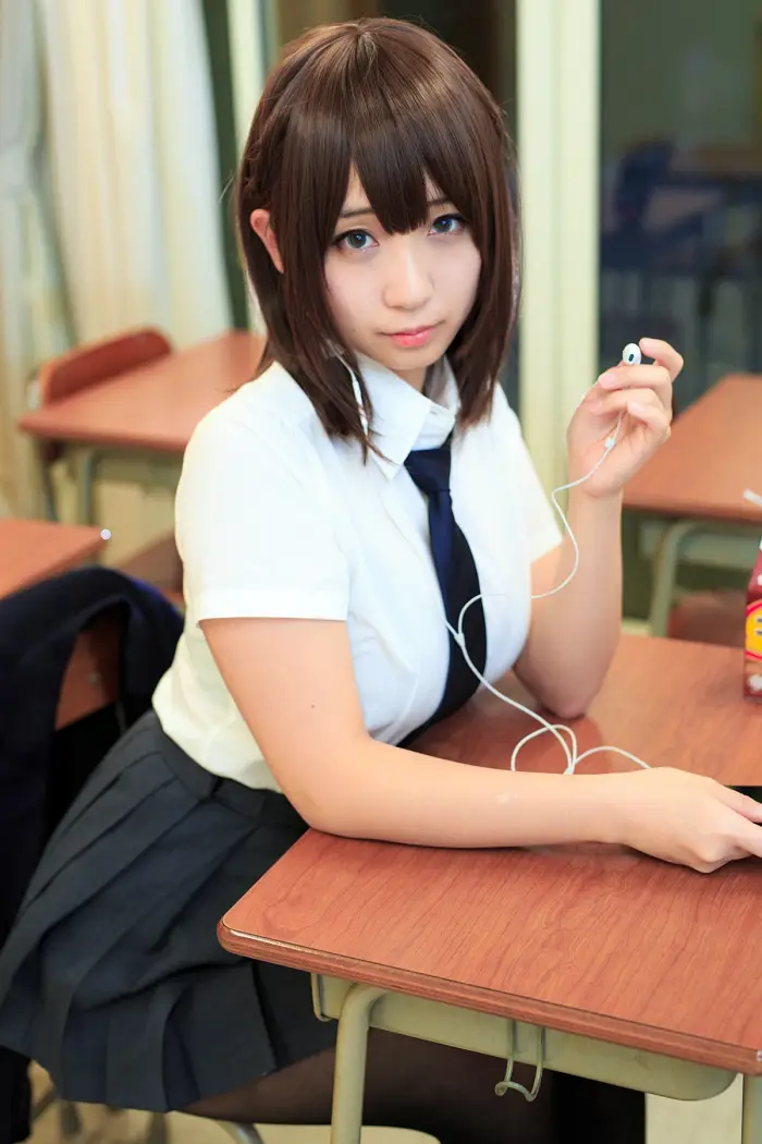 모에 이오리, 사진집 (월요일의 그 아이) Set.04