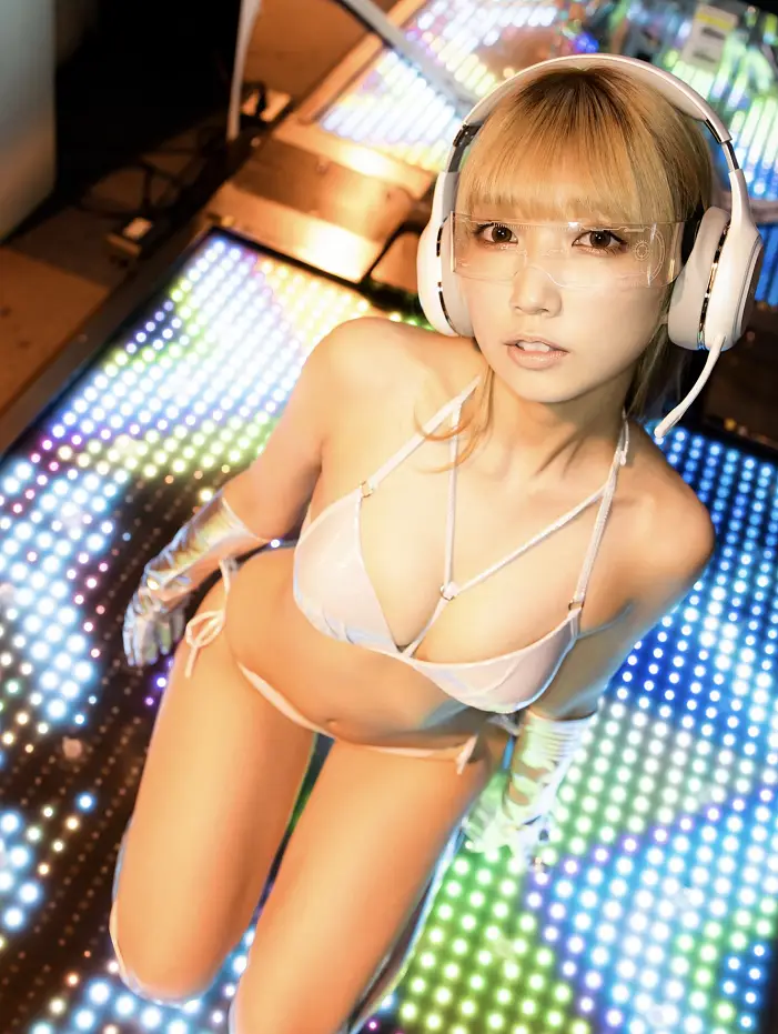 시모츠키 메아 사진집 「레이디 플레이어 MEA」 Set.02