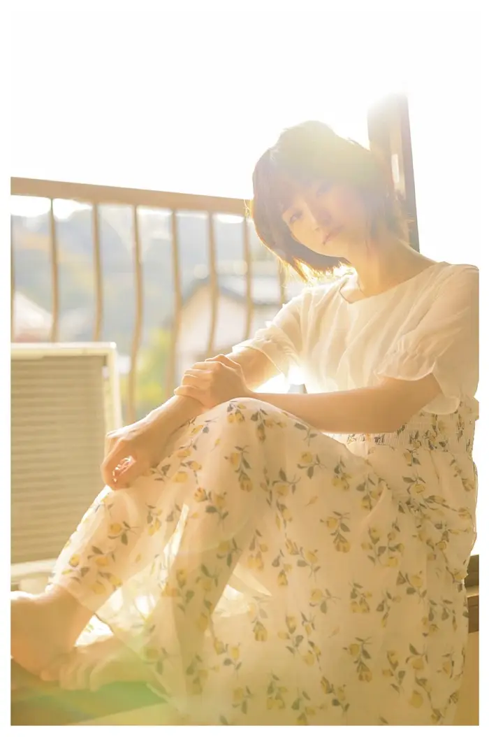 히메노 란, 누드 사진집 「털털이 벚꽃처럼」 Set.02