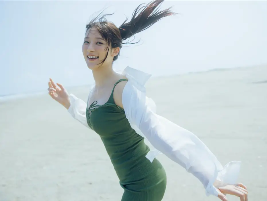 야마자키 아미 山崎あみ, 플래시 프라임 No.1786 태양보다도 야마자키 아미