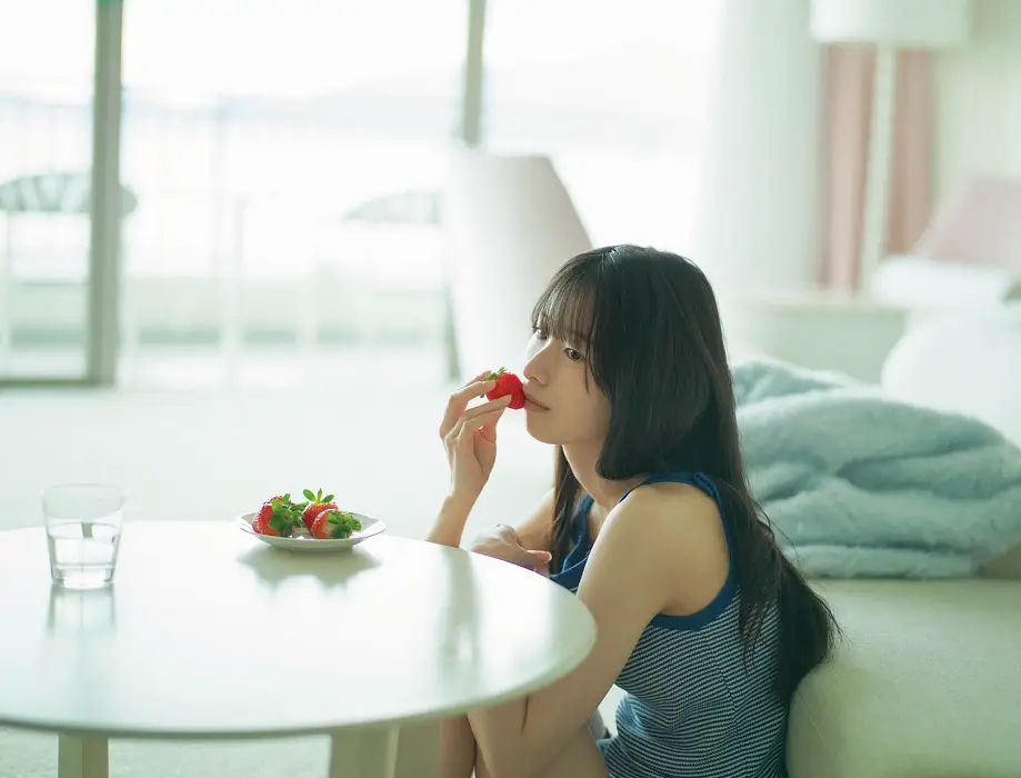 사사키 코토코, 첫 번째 사진집 「새벽의 꿈」 Set.02