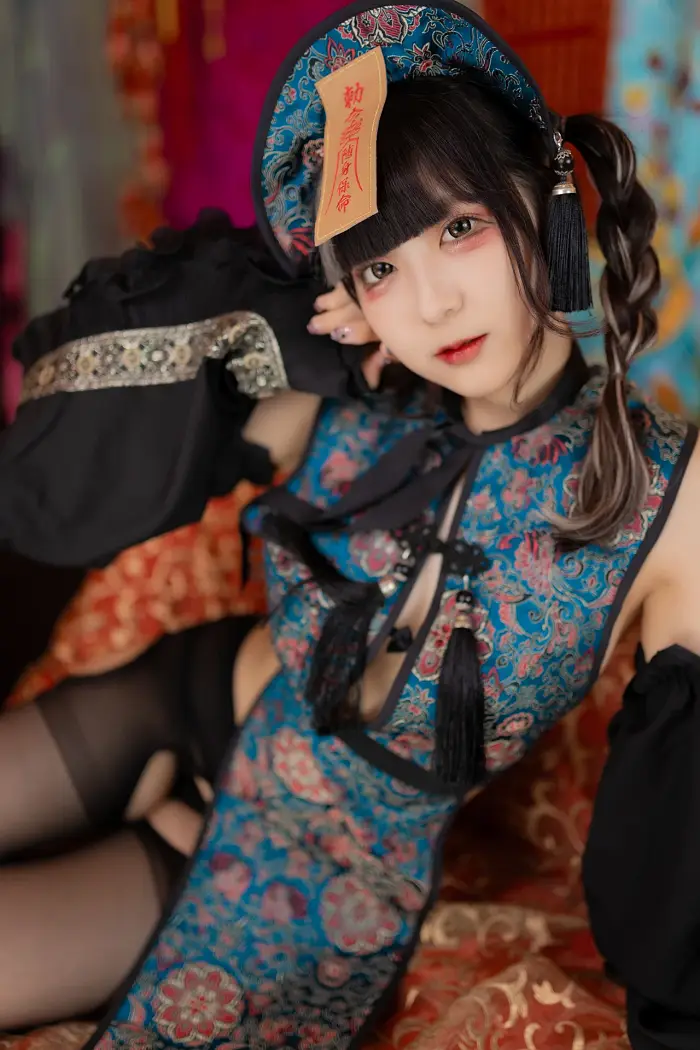 고나시 아이, 사진집 「Nothing Colored 01」 Set.02